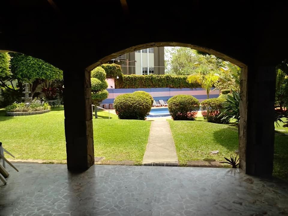 Hotel Alamo Internacional San Salvador Eksteriør bilde